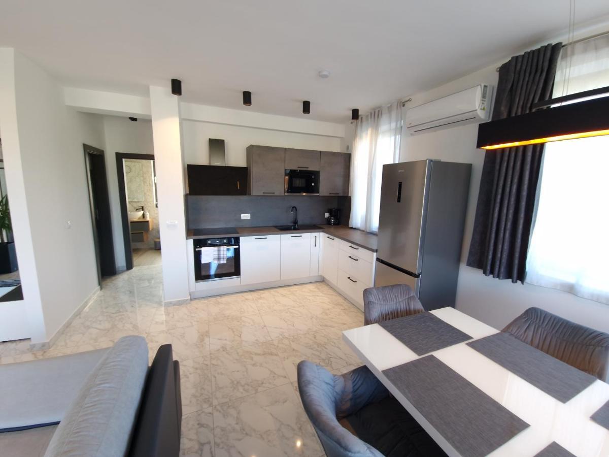 Apartments Marebella Lumbarda Zewnętrze zdjęcie